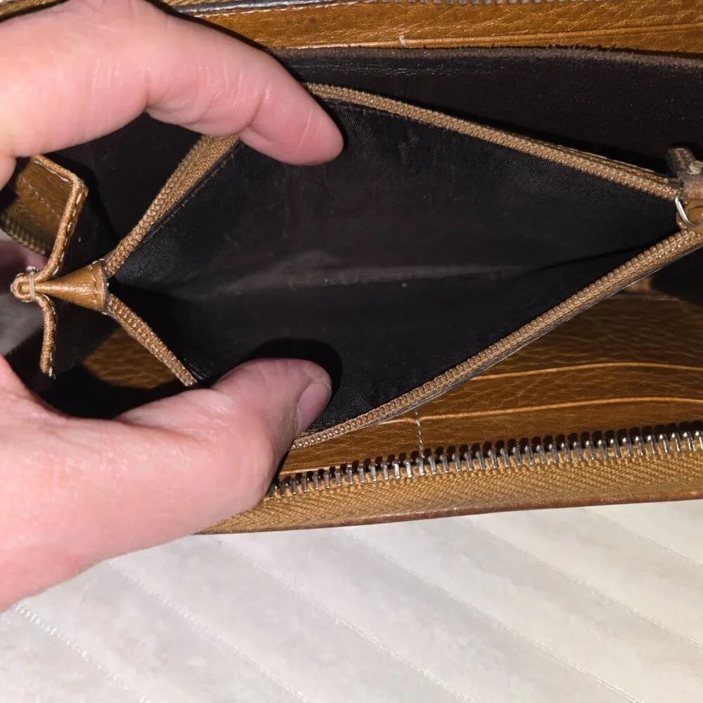 Gucci Canvas Wallet